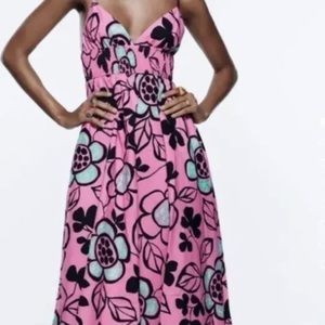 NWOT ZARA Maxi Dress Flowy Spaghetti Strap Flower Print M